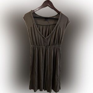 Banana Republic Sleeveless Dress - size petite medium